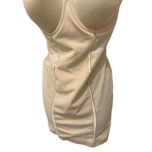 Maidenform womens shapewear 36D full body with concealed crotch
